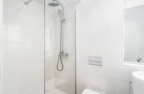 Gandia Apartment | Serene apartment with AC in charming Gandia