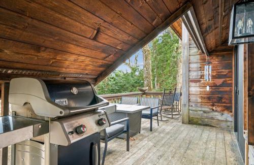 Pittsfield House | Serene Architect-Designed Vermont Chalet home