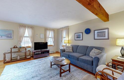 Wellfleet House | Serene Cape Escape