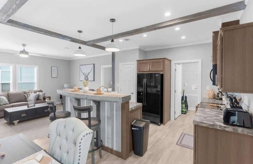 Dade City House | 🌴 Serene Dade City Escape | Cozy Comfort Meets Resort-Style Living!