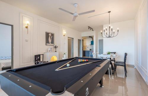 Brinchang Apartment | Serene French Family Retreat with Sunrise View