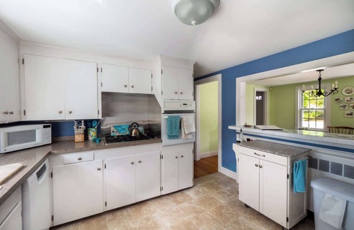 Hyannis Port House | Serene Hyannis Port Home with Pond Views