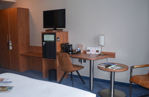 Made Hotel | Serene Made Getaway Steps from Local Dining, National & Theme Park Adventures