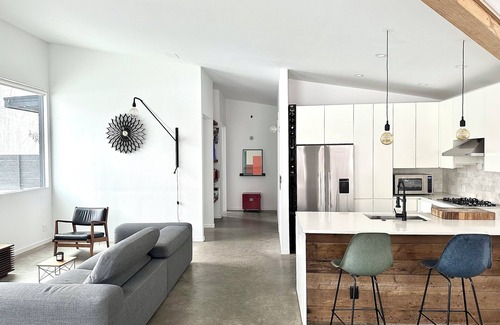 New Paltz House | Serene Modern 3-bedroom house with WiFi in peaceful Hudson Valley