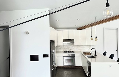 New Paltz House | Serene Modern 3-bedroom house with WiFi in peaceful Hudson Valley