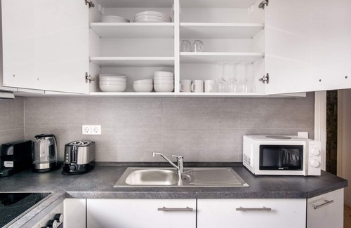 Neukoelln Apartment | Serene Neukölln 1BR nr Schillerkiez, by Blueground