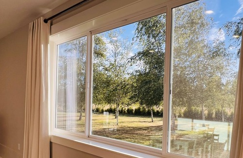 Carver House | Serene, New FULL KITCH. Countryside Guest suit