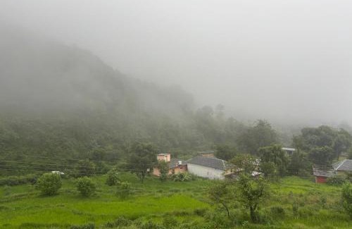 Gunehr Cabin | Serene Stay Bir Billing