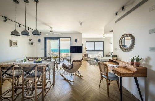 Jaffa Apartment | Serene Studio Apt w Balcony Overlooking the Sea with Shelter by Sea N' Rent