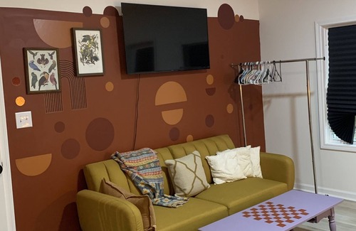 Summerville Historic District Apartment | Serene Summerville Stay