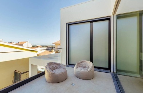 Seixal House | SereneScape Villa - Fernão Ferro