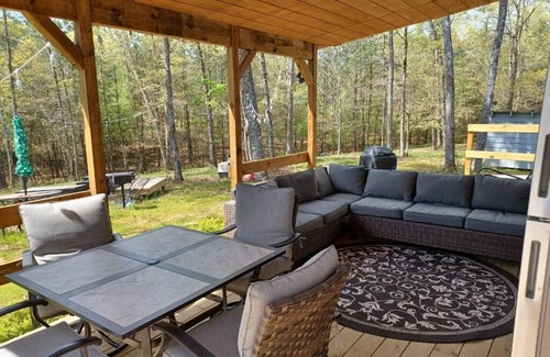 Stoney Point Landing House | Serenity Cove on Smith Lake