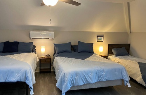 Stoney Point Landing House | Serenity Cove on Smith Lake