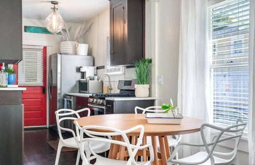 Historic Old Northeast House | Serenity in Hist. Northeast -walk Downtown & Bay