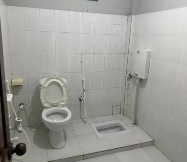 Sukkur Bed & Breakfast | Serenity Lodge Guest House