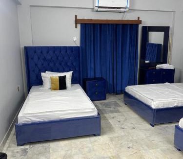 Sukkur Bed & Breakfast | Serenity Lodge Guest House