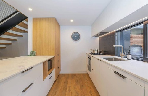 Rotorua House | Serenity on Sophia | Executive Living + Spa Pool