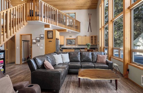Cle Elum House | Serenity on the Yakima River! Fish*Lake*Hot Tub