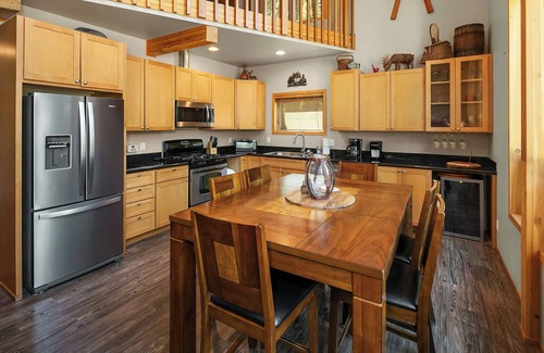 Cle Elum House | Serenity on the Yakima River! Fish*Lake*Hot Tub