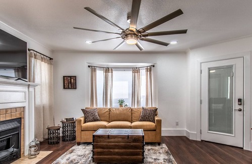 Del Mar House | Serenity Suite- Whole Duplex- Ocean Dr