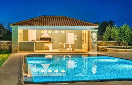 Drosia Villa | Serenity Zante - Three Bedroom Villa, Sleeps 6