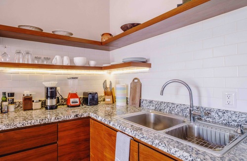 Colonos Cuzamil Apartment | Serviced One Bedroom Apartment Adult-Only Oasis Starlink Bikes Pool #5