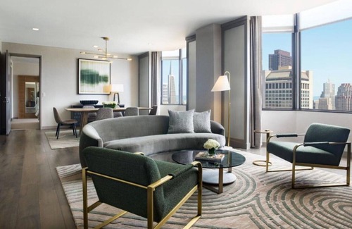Chinatown House | Settle into the Suites at our Downtown San Francisco
