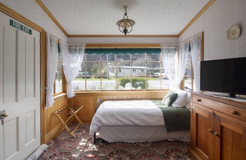 Arrowtown Other | Settlers Cottage Motel