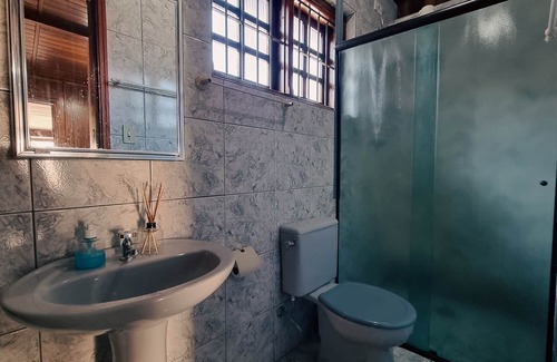 Tupy House | Seu Chalé na praia! SPA com Hidro Aquecida, Fogueira, Piscina, Bilhar