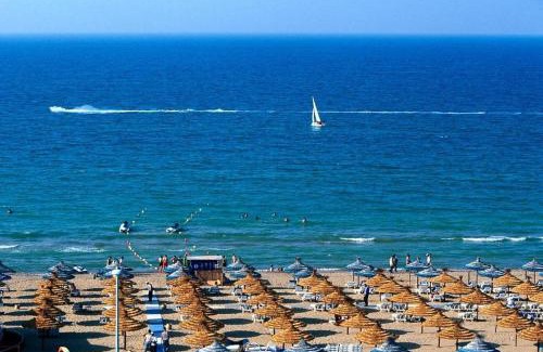 Marina Apartment | Seulement aux familles Luxe appartement en Rdc saidia marina AP2