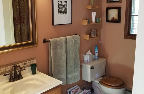 Basalt House | Seven Castles Beauty - You'll love this gorgeous pet-friendly property!