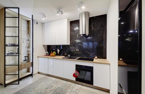 Brynow Apartment | Seven Heaven Apartament dla 4 osób z parkingiem