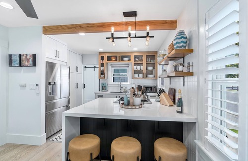 Coronado House | "Seventh Heaven" Amazing Cottage Home