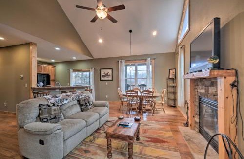 Sevierville House | Sevierville Cabin with Lake Views and Wraparound Porch