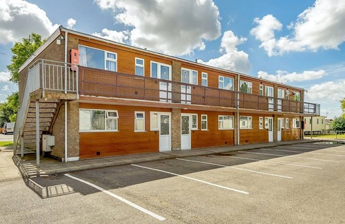 Skegness Apartment | Shakespeare First Floor Apartment (Pet)