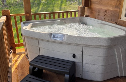 Gays Mills Cabin | Shalom cabin with private hot tub, Shalom Cabin