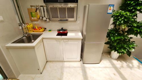 Huaihai Road Commercial Area Apartment | Shanghai Hills & Aromahome Modern Cottage Home Retreat with 2Bedrooms close to Tianzifang