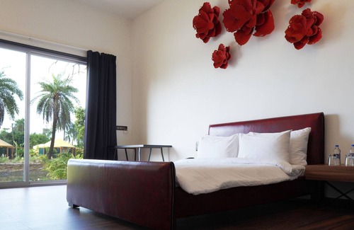 Valsad Hotel | Shanti Resorts