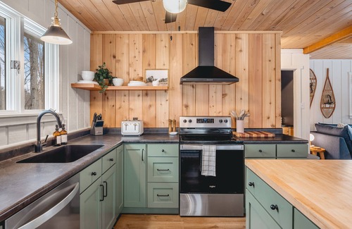 Bellaire Cabin | Shanty Creek, Game Room, Pool & Hot Tub Access, and Firepit