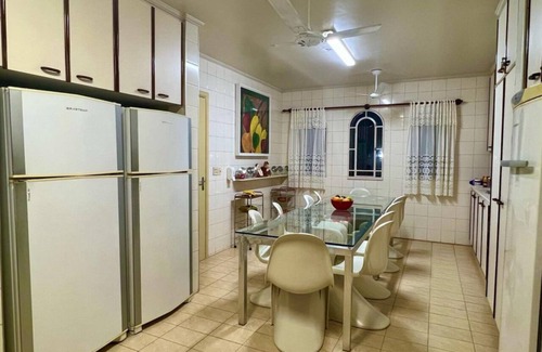 Indaiatuba House | SHARED COTTAGE FOR RENT FOR 20 GUESTS.