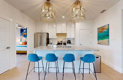 Bella Vista House | Shared pool, Shared Hot Tub, Parking for 3