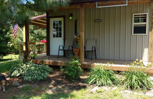 Golconda Apartment | Shawnee Pines Lodging - #2 Cute Studio