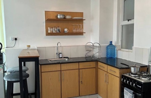 Riruta Apartment | Shee hut W/Pool, Free parking & Netflixnn
