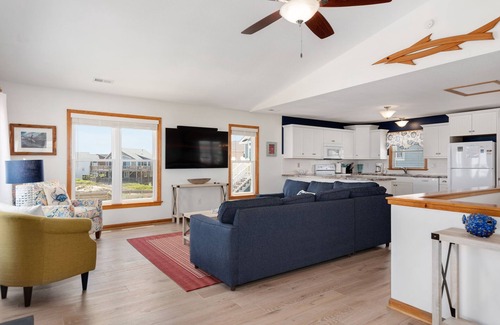 South Nags Head House | Shell Cottage: Oceanfront | Private Pool | Hot Tub