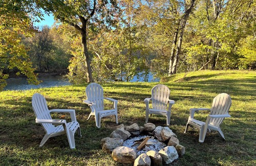 Shenandoah House | Shenandoah Gables Riverfront seclusion