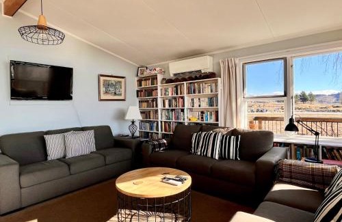 Lake Tekapo House | Shepherds Delight - Lake Tekapo