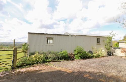 Rugeley House | Shepherds Hut