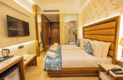 Navi Mumbai Hotel | Shera Hotels & Banquets - Navi Mumbai