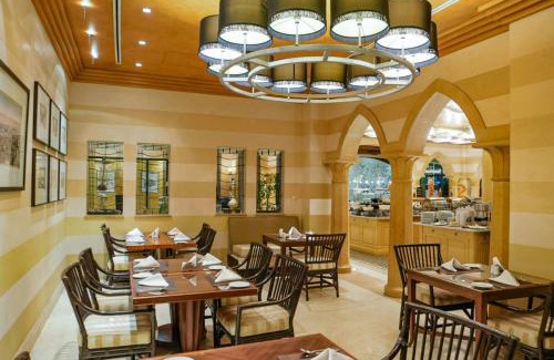 Dammam Hotel | Sheraton Dammam Hotel & Convention Centre