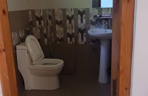 Kasol House | Shesh Besh Guest House & Restaurant